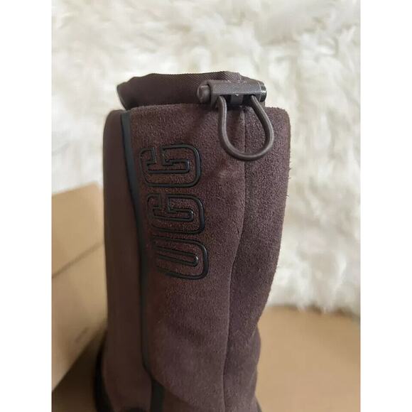 UGG CLASSIC KLAMATH SHORT BURNT SEDAR SUEDE SHEEPSKIN WOMEN'S BOOTS CHOOSE SIZE - Picture 7 of 7